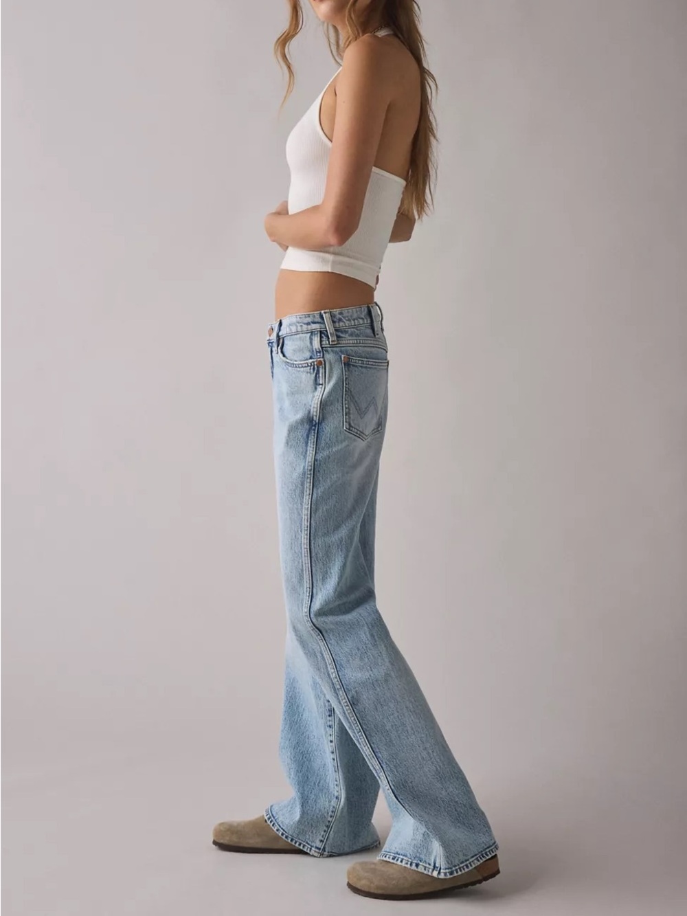 NEW Wrangler Low Rise Baggy Jeans Women 27 Light Wash Wide Leg Skater Y2K Denim - Picture 2 of 15
